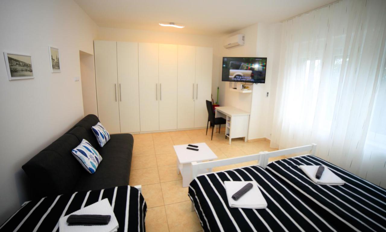 Apartment Kamov غييكا المظهر الخارجي الصورة